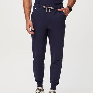 FIGS Men’s Jogger Scrub Pants